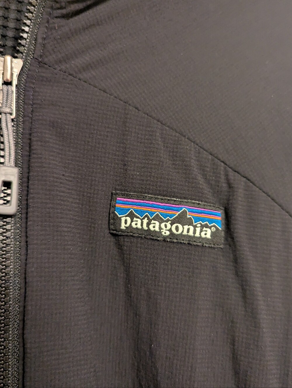 Patagonia Women's Nano-Air Light Hybrid Jacket - Picture 5 of 8